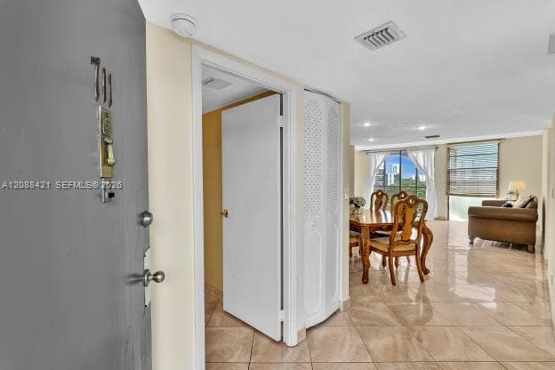 20400 W Country Club Dr # 711, Aventura FL 33180 - Aventura, FL - Photo 1