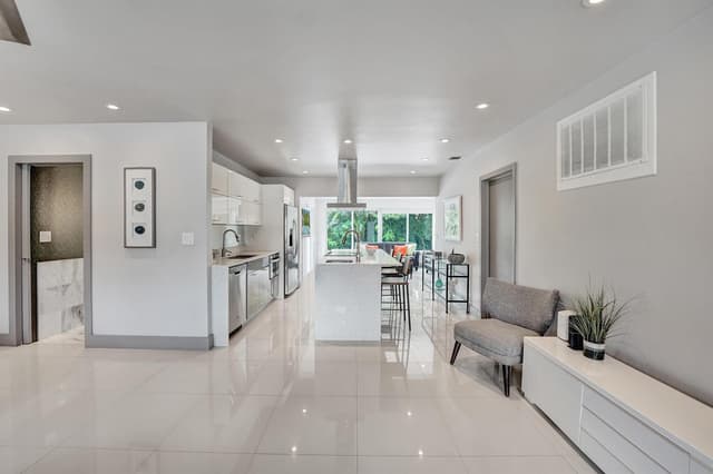 1908 NE 27th Drive, Wilton Manors FL 33306 - Wilton Manors, FL - Photo 6
