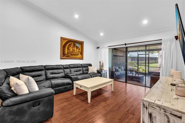 359 Fairway Cir # 59, Weston FL 33326 - Weston, FL - Photo 4