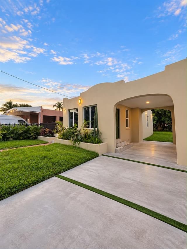 1922 NW 47th Ter, Miami FL 33142 - Miami, FL - Photo 2