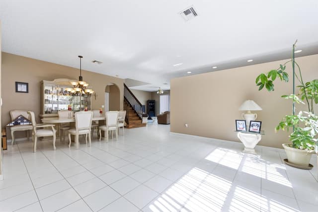 2430 WESTMONT Drive, Royal Palm Beach FL 33411 - Royal Palm Beach, FL - Photo 7