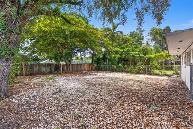 6936 NW 3rd Ave, Miami FL 33150 - Miami, FL - Photo 5