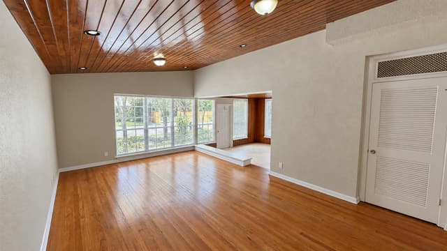 211 Dartmouth Drive, FL 33460 - Photo 5