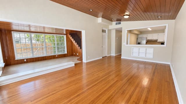 211 Dartmouth Drive, FL 33460 - Photo 4