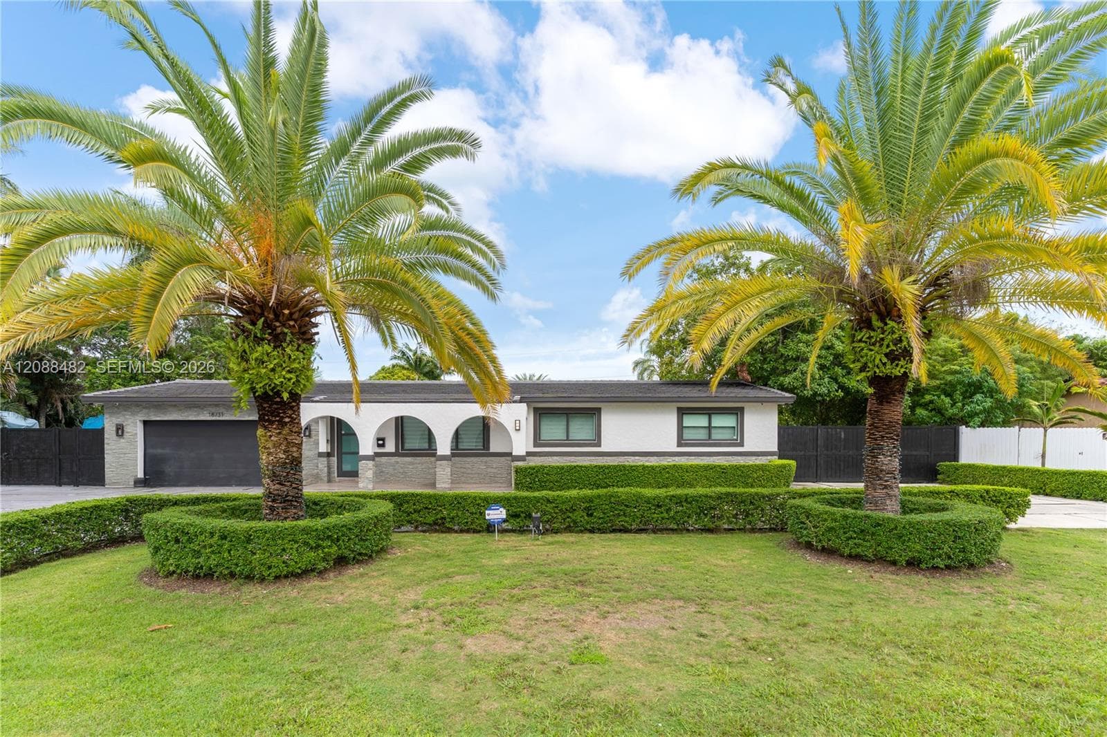 18731 SW 87th Ave, Cutler Bay FL 33157 - Cutler Bay, FL - Photo 1