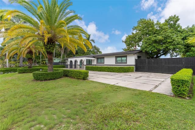 18731 SW 87th Ave, Cutler Bay FL 33157 - Cutler Bay, FL - Photo 4