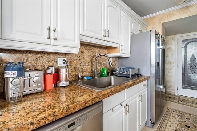 250 174th ST # 1704, Sunny Isles Beach FL 33160 - Sunny Isles Beach, FL - Photo 6