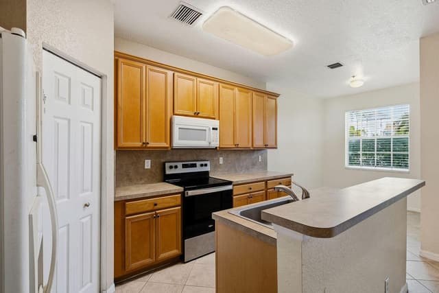 160 Village Boulevard # G, Tequesta FL 33469 - Tequesta, FL - Photo 6