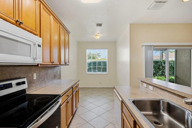 160 Village Boulevard # G, Tequesta FL 33469 - Tequesta, FL - Photo 3