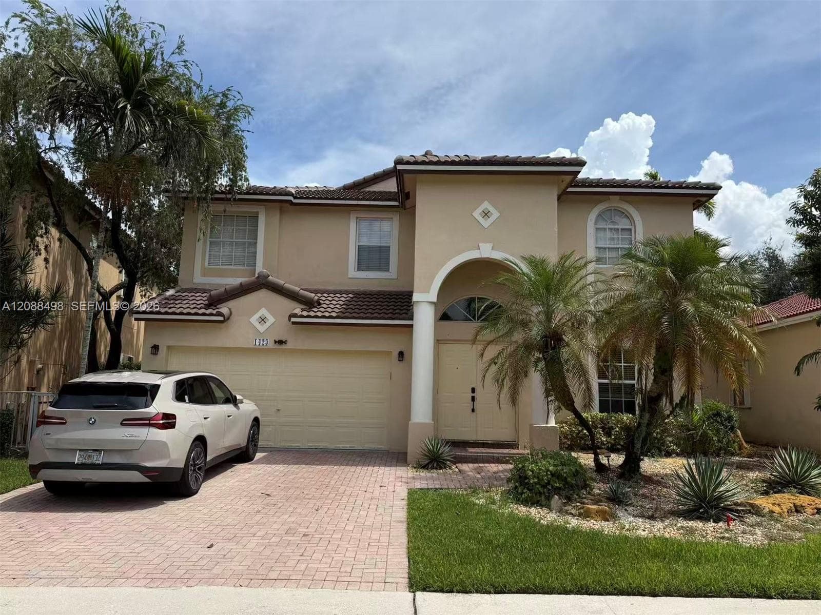 1423 SW 158th Ave, Pembroke Pines FL 33027 - Pembroke Pines, FL - Photo 1