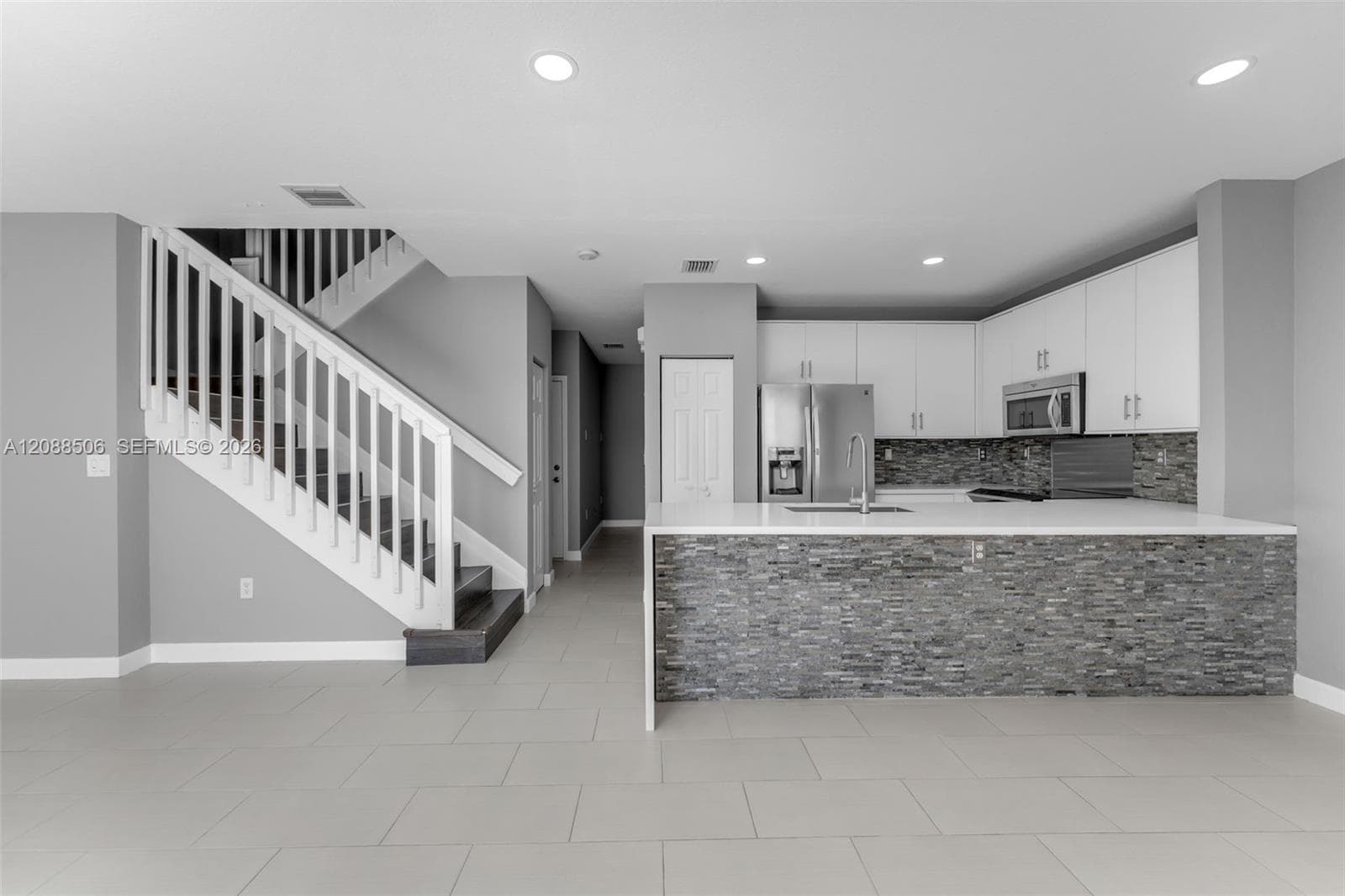 967 NE 42nd Ave, Homestead FL 33033 - Homestead, FL - Photo 1