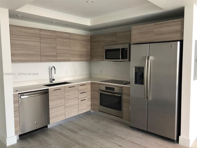 121 NE 34 ST # 811, Miami FL 33137 - Miami, FL - Photo 2