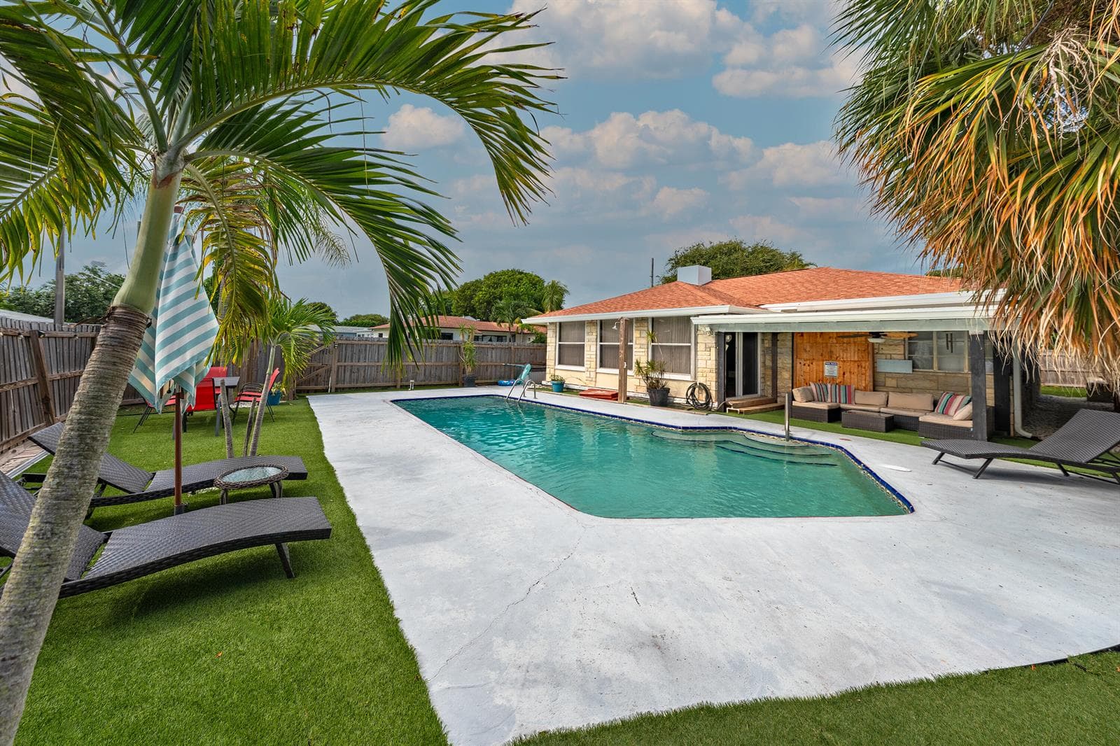 1202 N K Street, FL 33460 - Photo 1