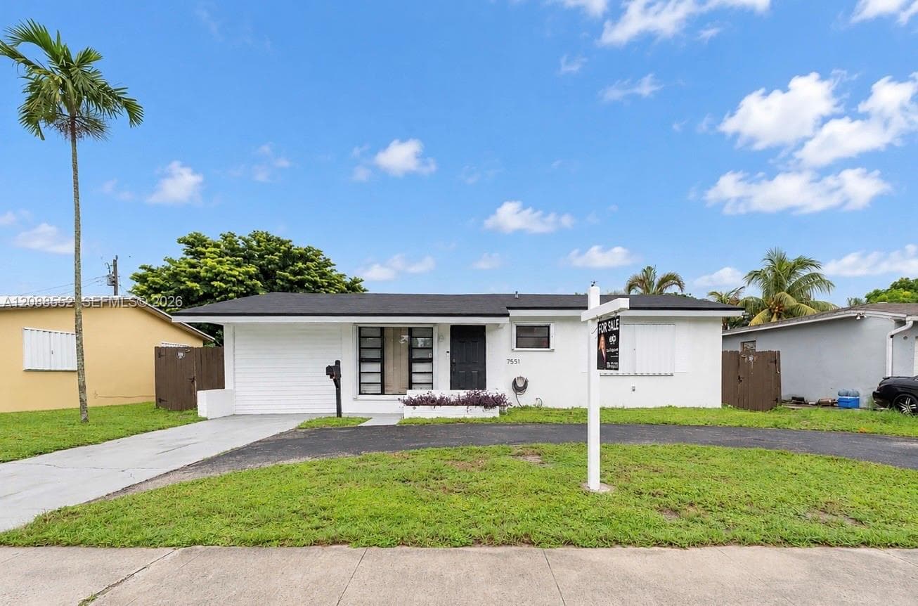 7551 Polk St, Hollywood FL 33024