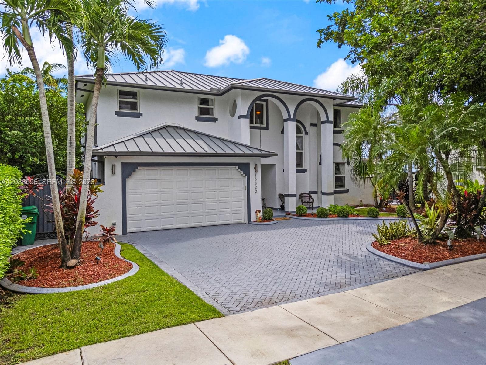15822 SW 103rd Ln, Miami FL 33196 - Miami, FL - Photo 1