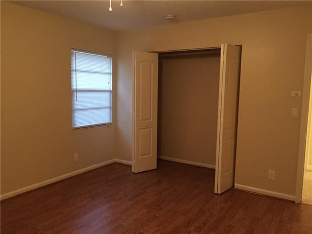 1204 SW 74th Avenue, North Lauderdale FL 33068 - North Lauderdale, FL - Photo 7