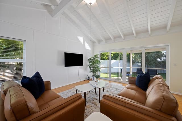 430 Neptune Road, Juno Beach FL 33408 - Juno Beach, FL - Photo 6