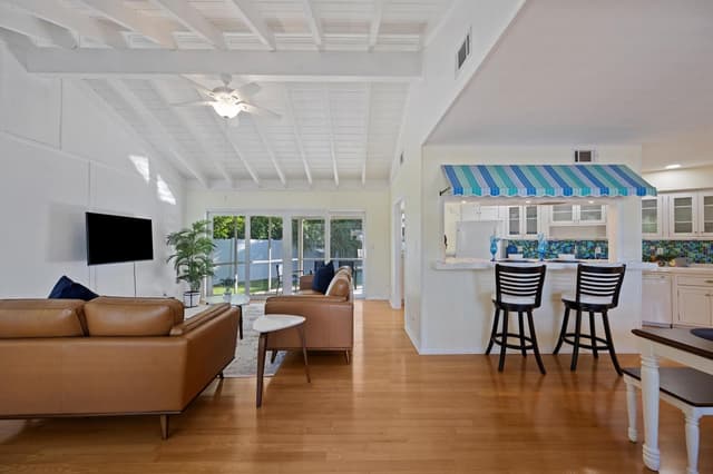 430 Neptune Road, Juno Beach FL 33408 - Juno Beach, FL - Photo 5
