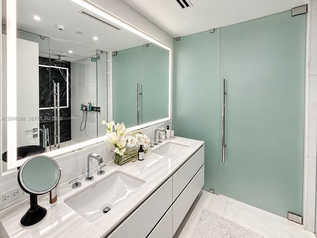 300 Biscayne Boulevard Way # 1605W, Miami FL 33131 - Miami, FL - Photo 6