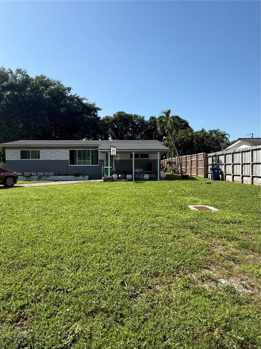 2540 NW 111th St, Miami FL 33167 - Miami, FL - Photo 1