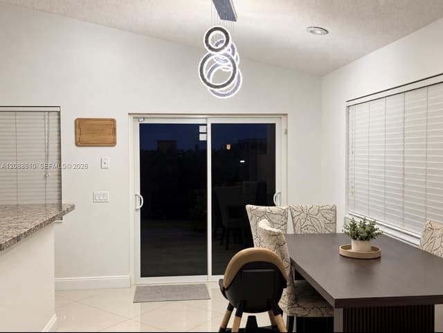 7384 Granada Way, Margate FL 33063 - Margate, FL - Photo 5