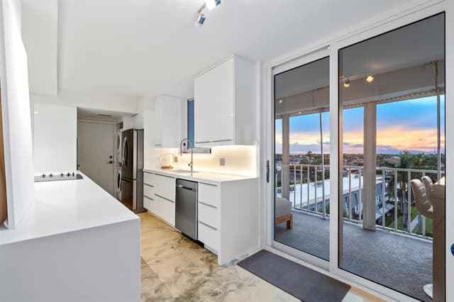 2000 S Ocean Boulevard # 505, Delray Beach FL 33483 - Delray Beach, FL - Photo 6