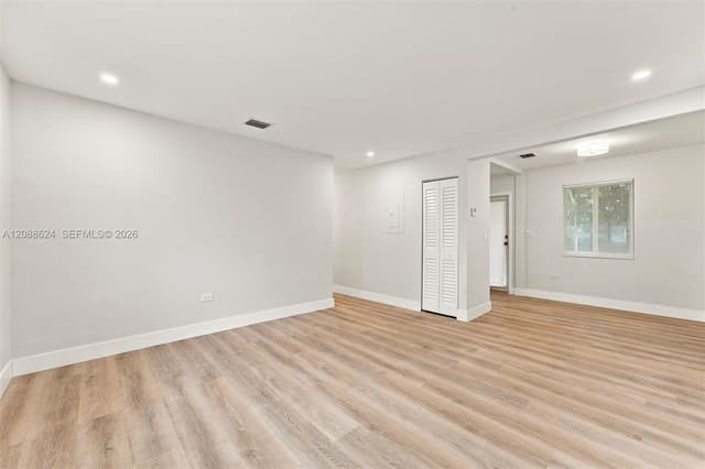380 NW 130th St, North Miami FL 33168 - North Miami, FL - Photo 4