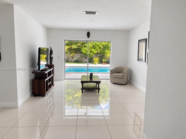8981 SW 57th Ter, Miami FL 33173 - Miami, FL - Photo 2