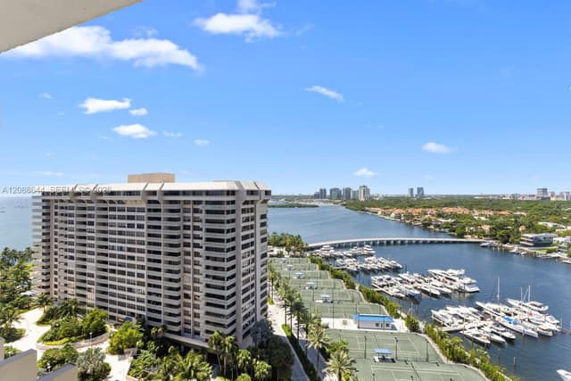 3 Grove Isle Dr, Miami FL 33133 - Miami, FL - Photo 2