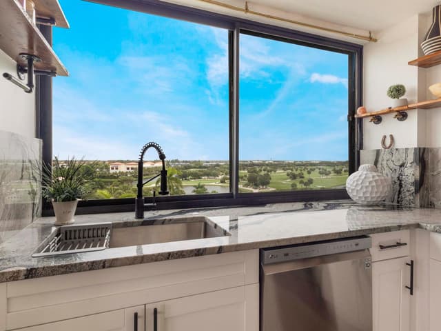 1500 PRESIDENTIAL Way # 701, West Palm Beach FL 33401 - West Palm Beach, FL - Photo 3