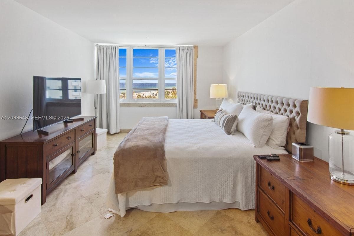 100 LINCOLN RD # 748, Miami Beach FL 33139 - Miami Beach, FL - Photo 1