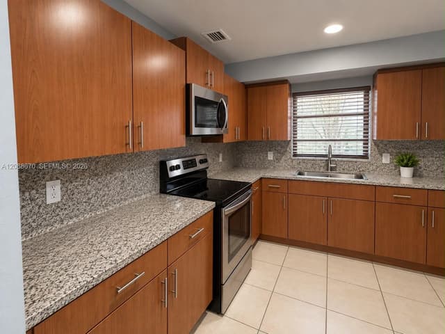 1869 NW 83rd Ter, Miami FL 33147 - Miami, FL - Photo 5