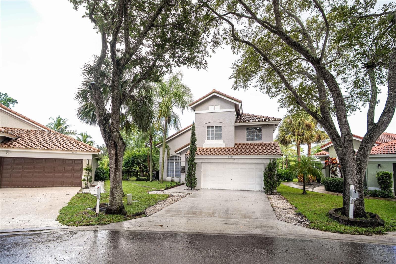 8434 NW 57th Dr, Coral Springs FL 33067