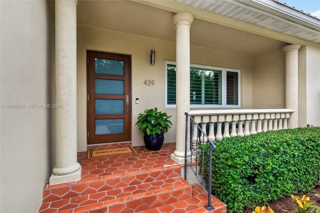 439 Candia Ave, Coral Gables FL 33134 - Coral Gables, FL - Photo 4