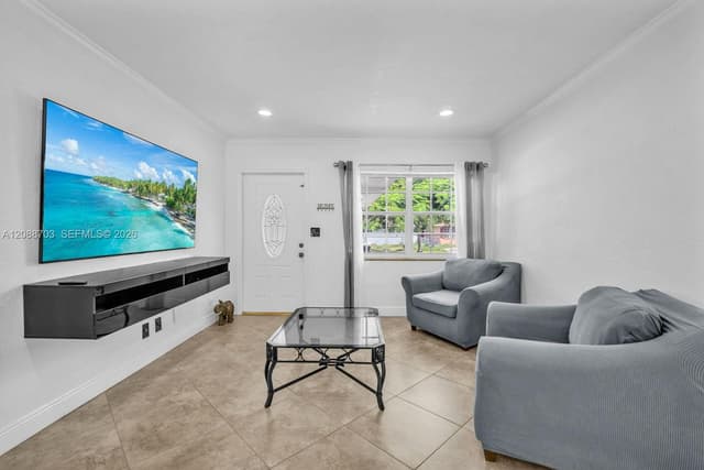 6508 Plunkett St, Hollywood FL 33023 - Hollywood, FL - Photo 6