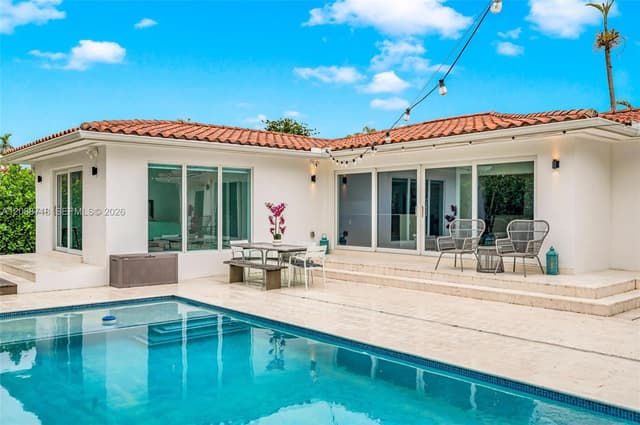 1080 NE 104th St, Miami Shores FL 33138 - Miami Shores, FL - Photo 2