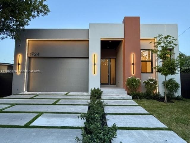 1724 NE 16th Ave, Fort Lauderdale FL 33305 - Fort Lauderdale, FL - Photo 1