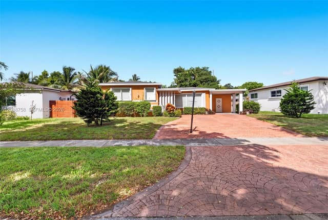 12140 NE Miami Ct, North Miami FL 33161 - North Miami, FL - Photo 2