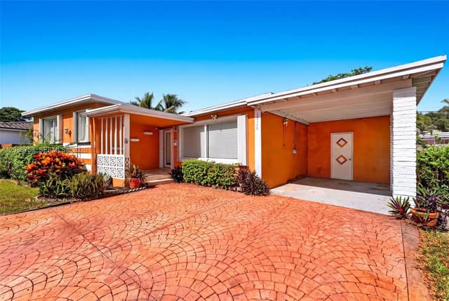 12140 NE Miami Ct, North Miami FL 33161 - North Miami, FL - Photo 4