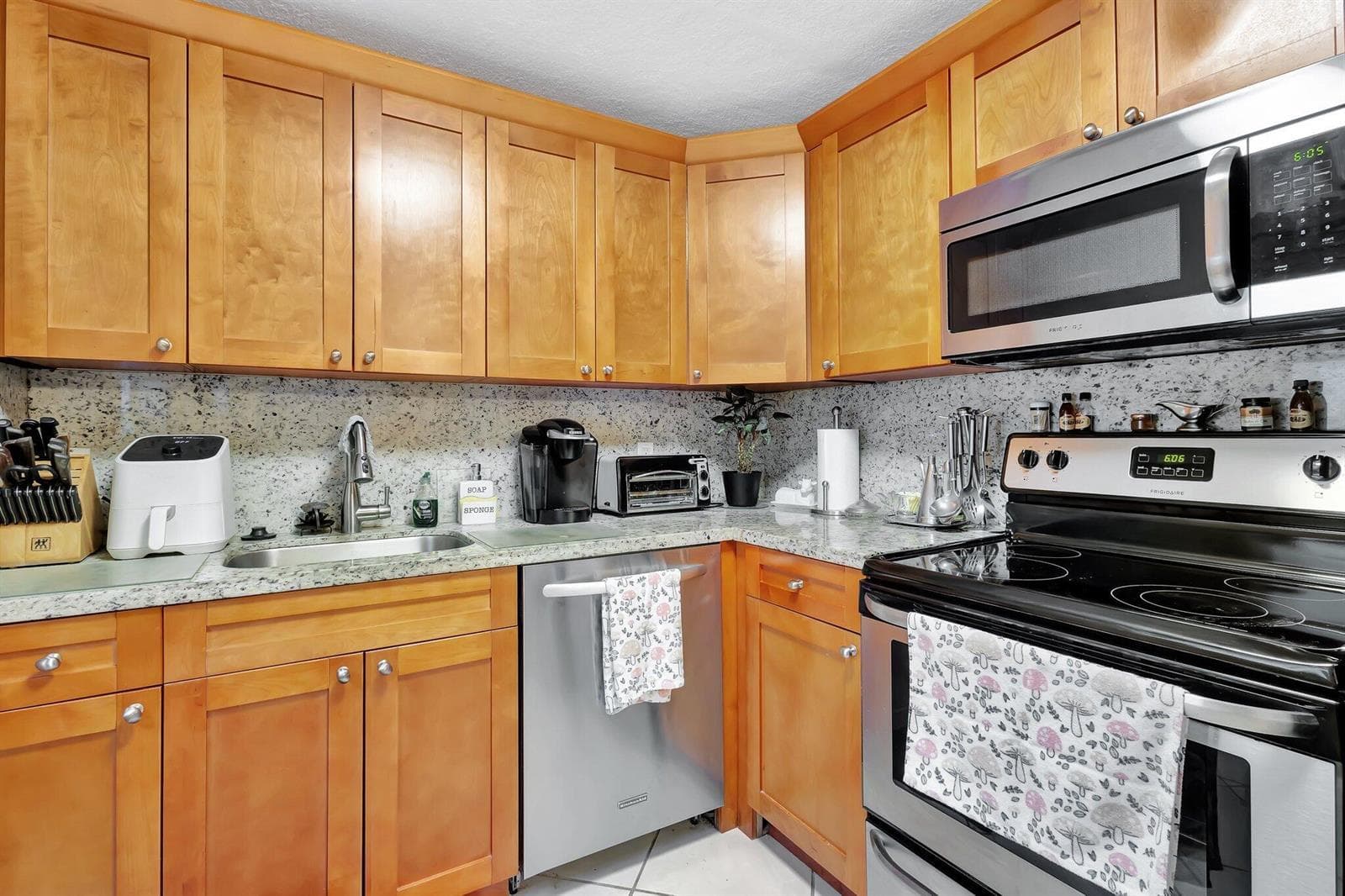 637 Monaco Court N, Delray Beach FL 33446