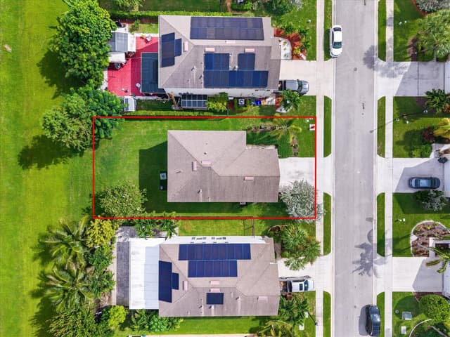 3785 WHITNEY PARK Lane, FL 33463 - Photo 3