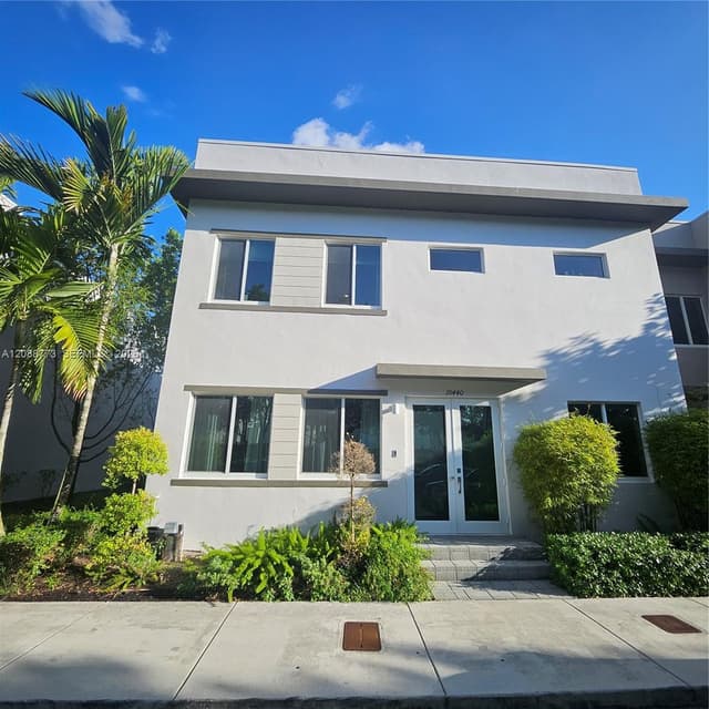 10440 NW 67th St # 10440, Doral FL 33178 - Doral, FL - Photo 2