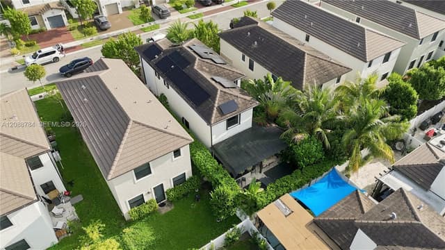3440 W 110th St, Hialeah FL 33018 - Hialeah, FL - Photo 6