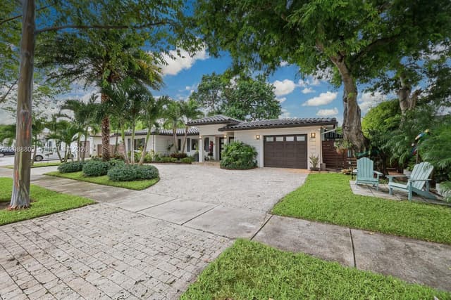 9320 SW 165th St, Palmetto Bay FL 33157 - Palmetto Bay, FL - Photo 2