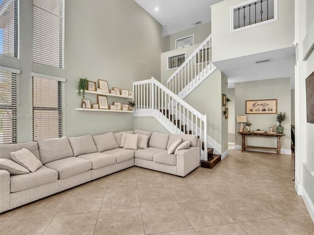 16369 SW 16 Street, Pembroke Pines FL 33027 - Pembroke Pines, FL - Photo 4
