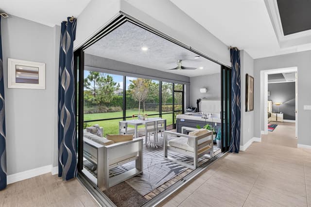4529 Pinehurst Trail W, Oakland Park FL 33309 - Oakland Park, FL - Photo 5