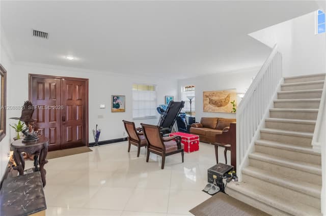 1642 Blue Jay Cir, Weston FL 33327 - Weston, FL - Photo 4