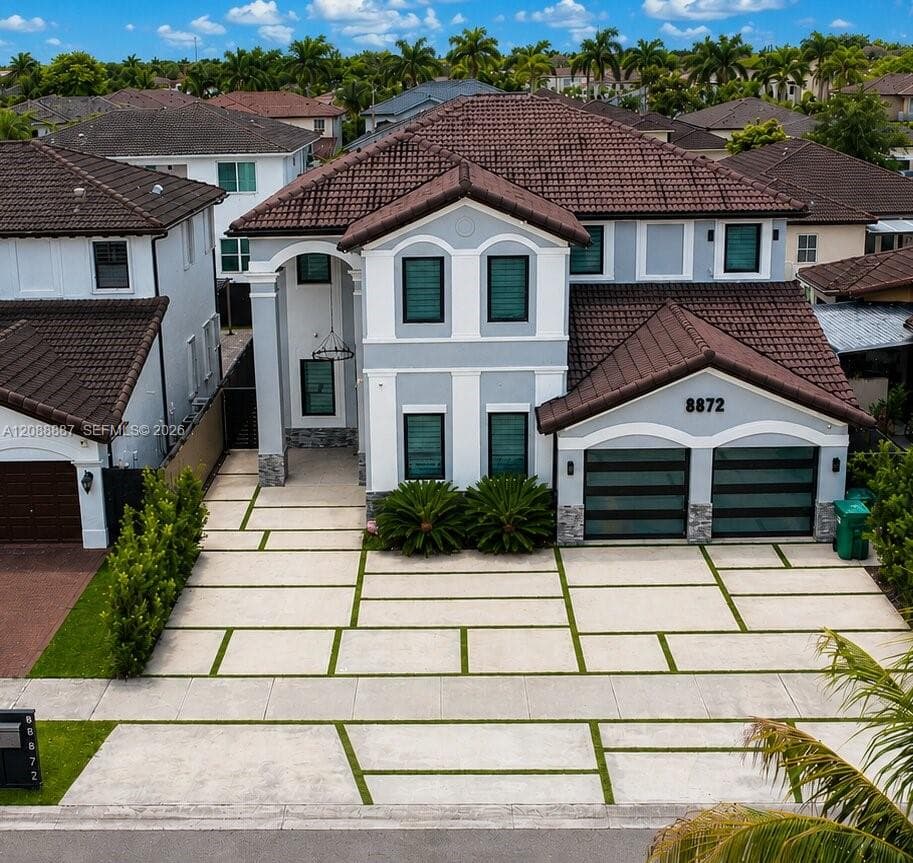 8872 NW 181st St, Hialeah Gardens FL 33018 - Hialeah Gardens, FL - Photo 1