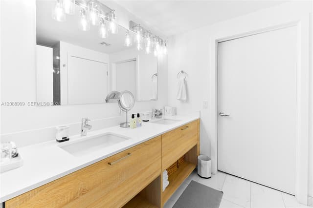 16385 Biscayne Blvd # 707, North Miami Beach FL 33160 - North Miami Beach, FL - Photo 7