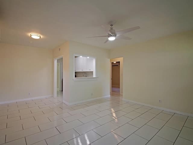 1026 NW 7TH Avenue, Fort Lauderdale FL 33311 - Fort Lauderdale, FL - Photo 3